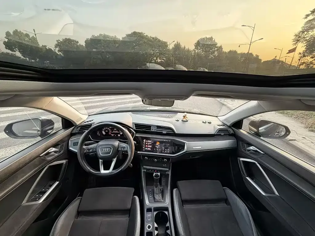 Audi Q3 2022 из CN, фото 6