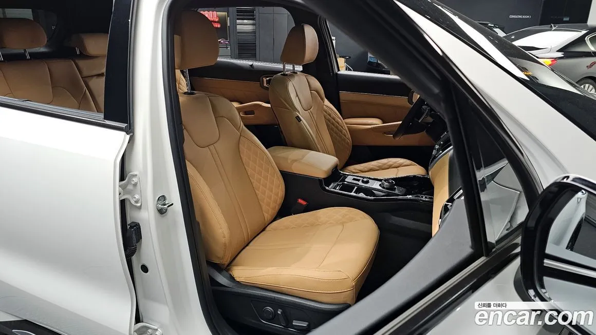 Kia Sorento — фото 6
