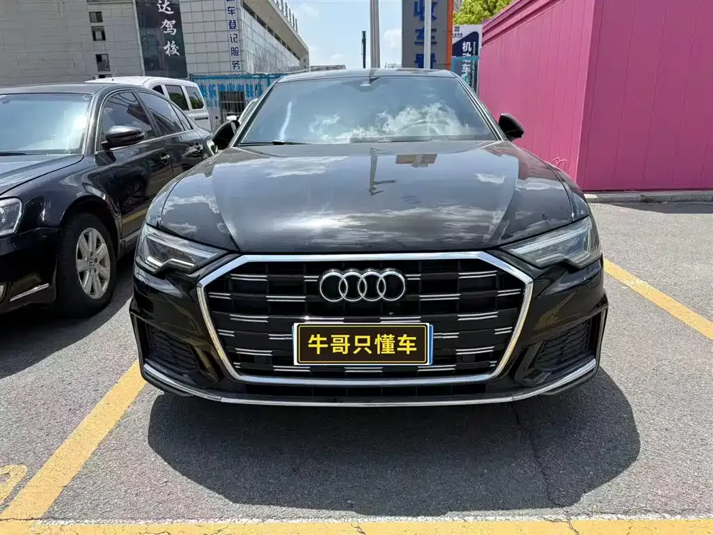 Audi A6L 2021 из CN, фото 6