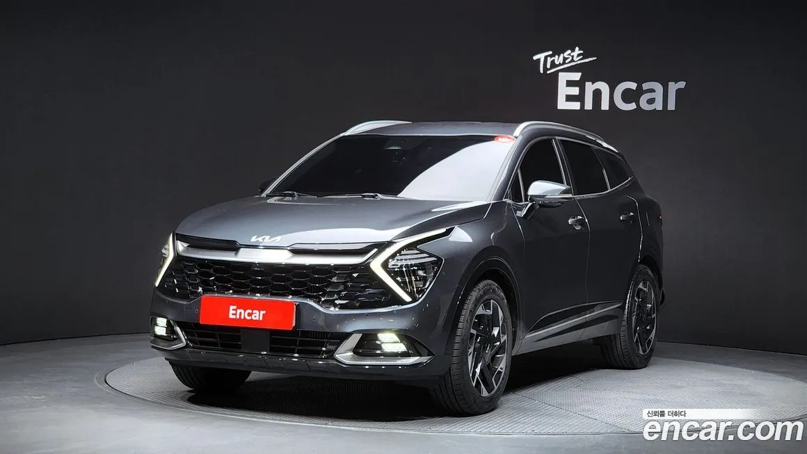 Kia Sportage — фото 1