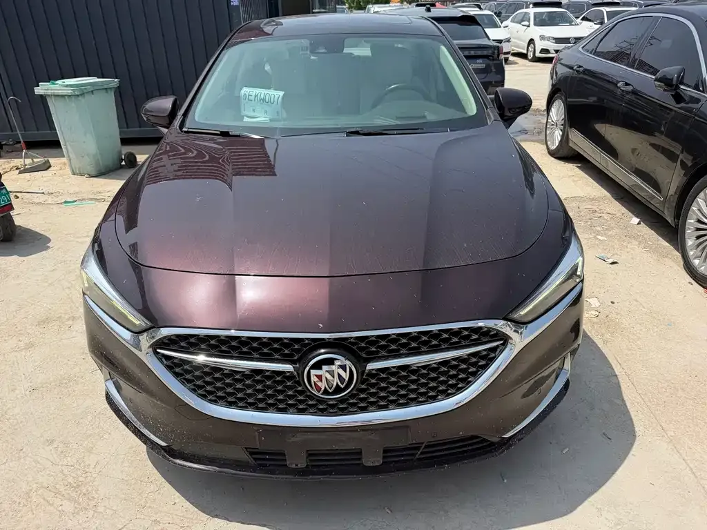 Buick LaCrosse 2022 из CN, фото 1