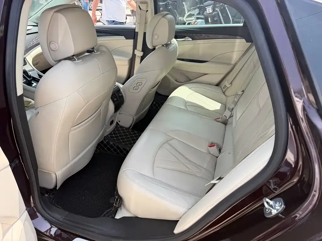 Buick LaCrosse 2022 из CN, фото 9