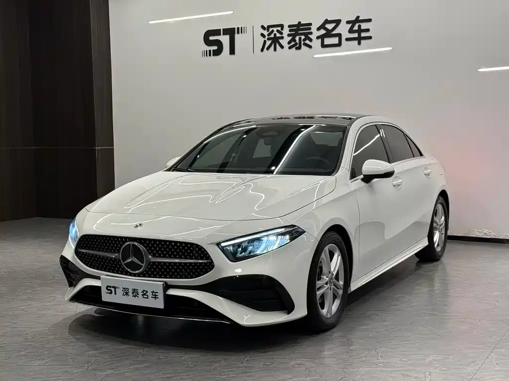 Mercedes-Benz A-Class 2024 из CN, фото 1