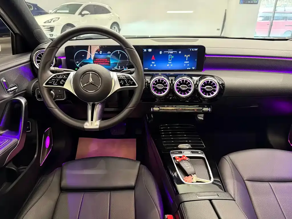 Mercedes-Benz A-Class 2024 из CN, фото 6
