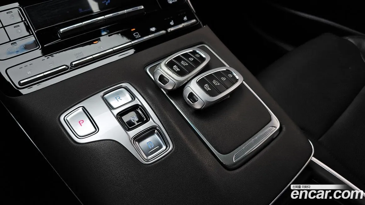 Hyundai Grandeur 2021 из KR, фото 3