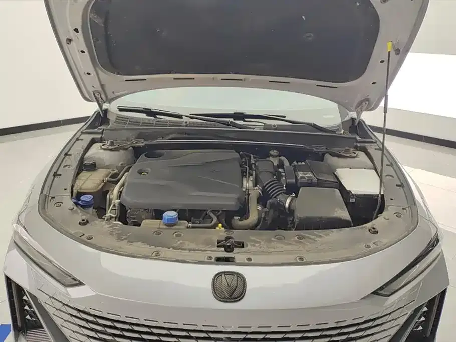 Changan UNI-V 2023 из CN, фото 5