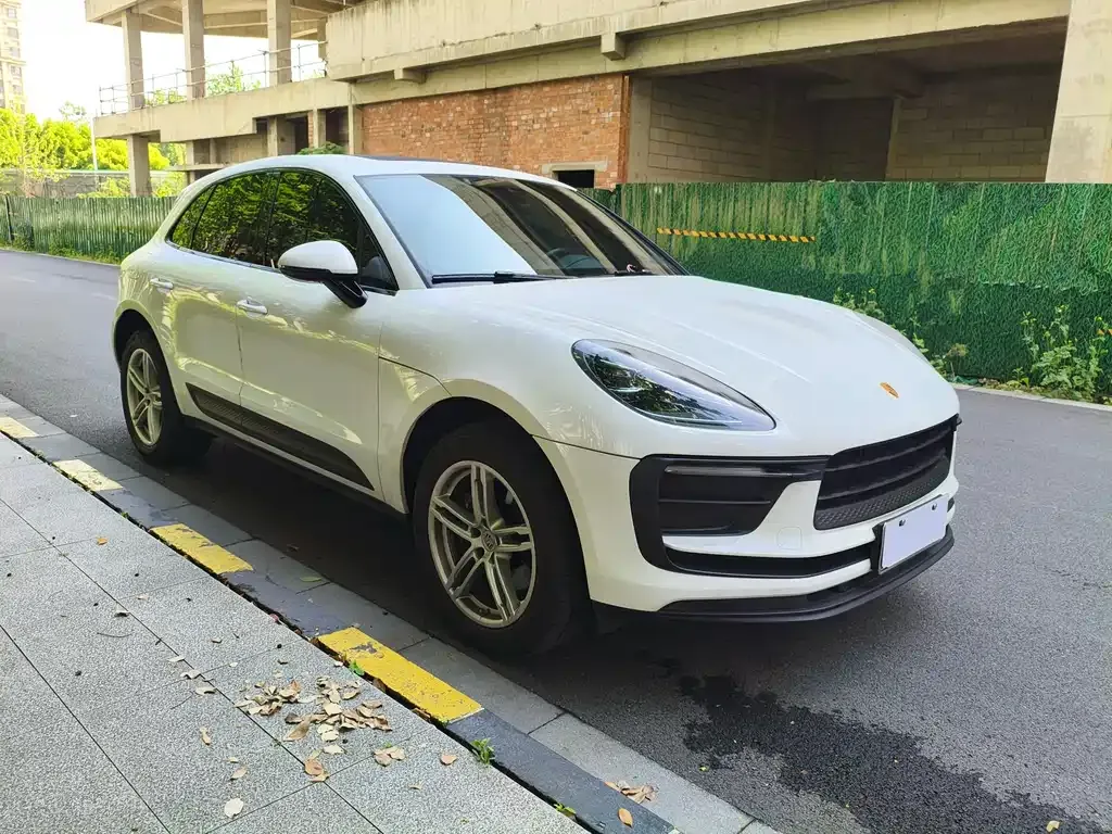 Porsche Macan — фото 9