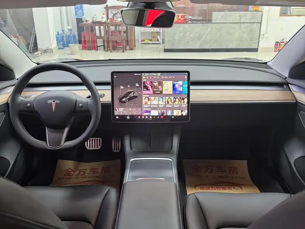 Tesla Model 3 2022 из CN, фото 2