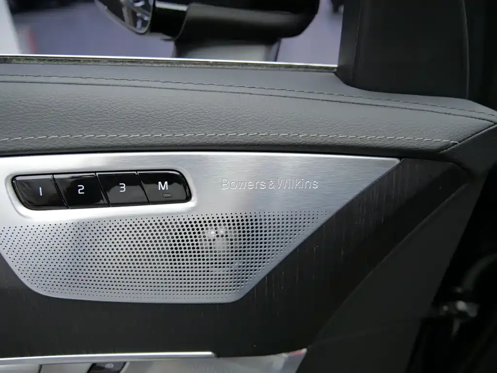Volvo XC90 2024 из CN, фото 9