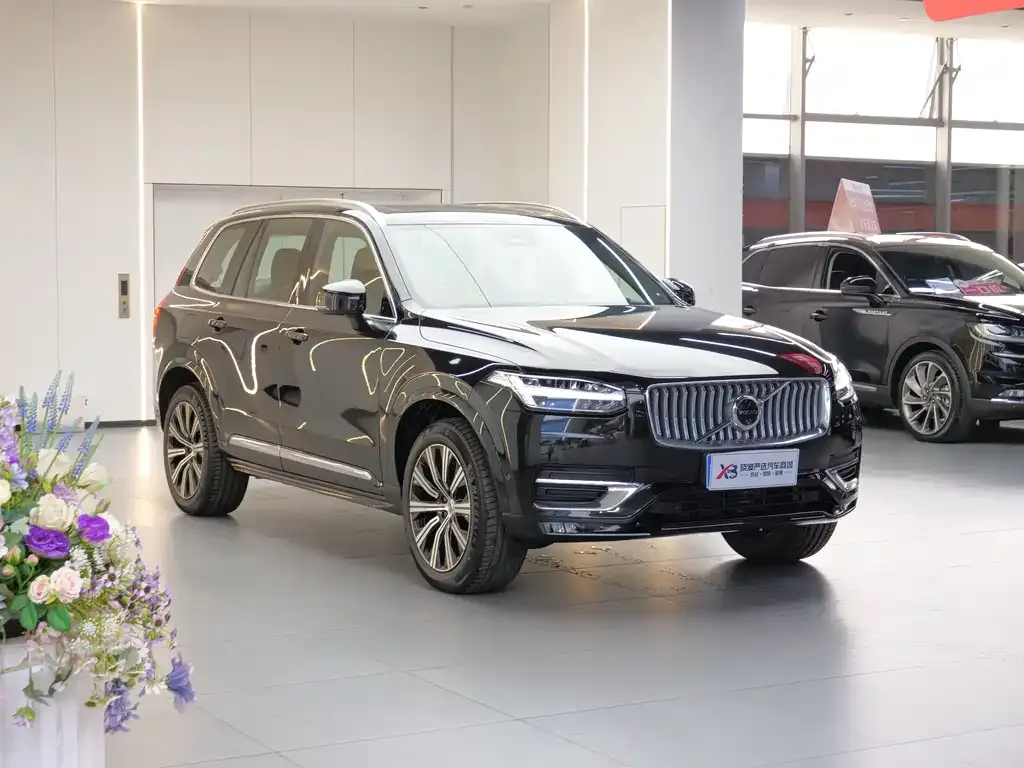 Volvo XC90 2024 из CN, фото 7