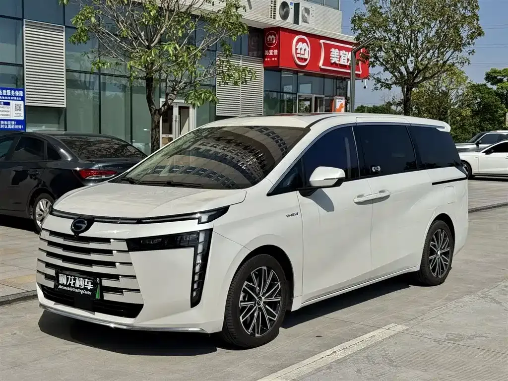 GAC Motor E8 Hybrid