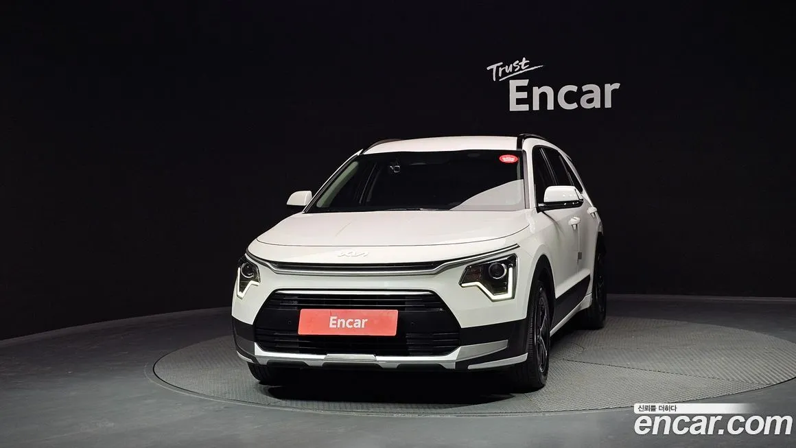 Kia Niro 2024 из KR, фото 2