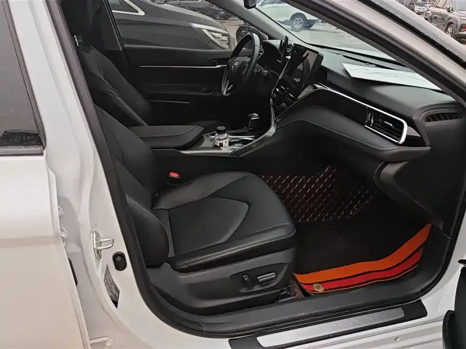 Toyota Camry 2022 из CN, фото 9