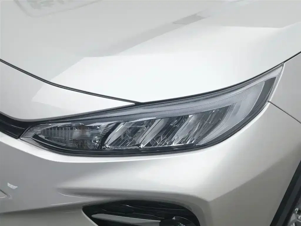 Toyota Wildlander 2023 из CN, фото 3