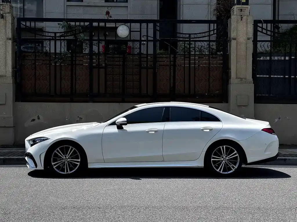 Mercedes-Benz CLS 2022 из CN, фото 2