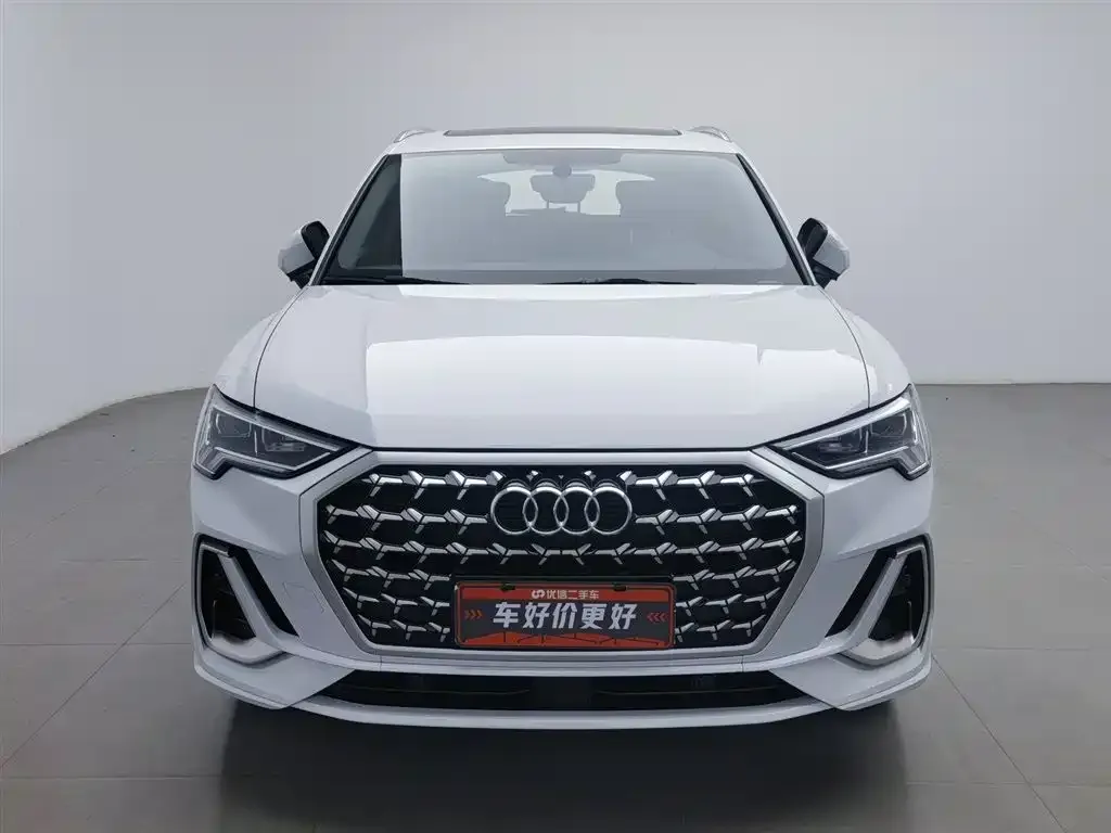 Audi Q3 — фото 2