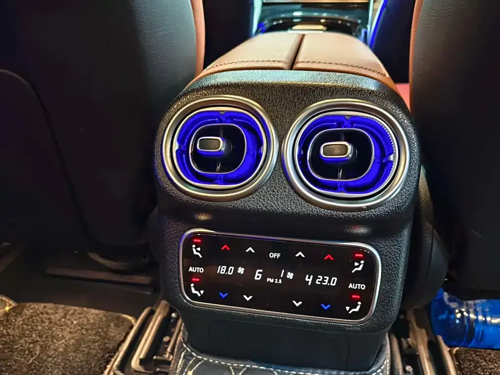 Mercedes-Benz GLC 2024 из CN, фото 9