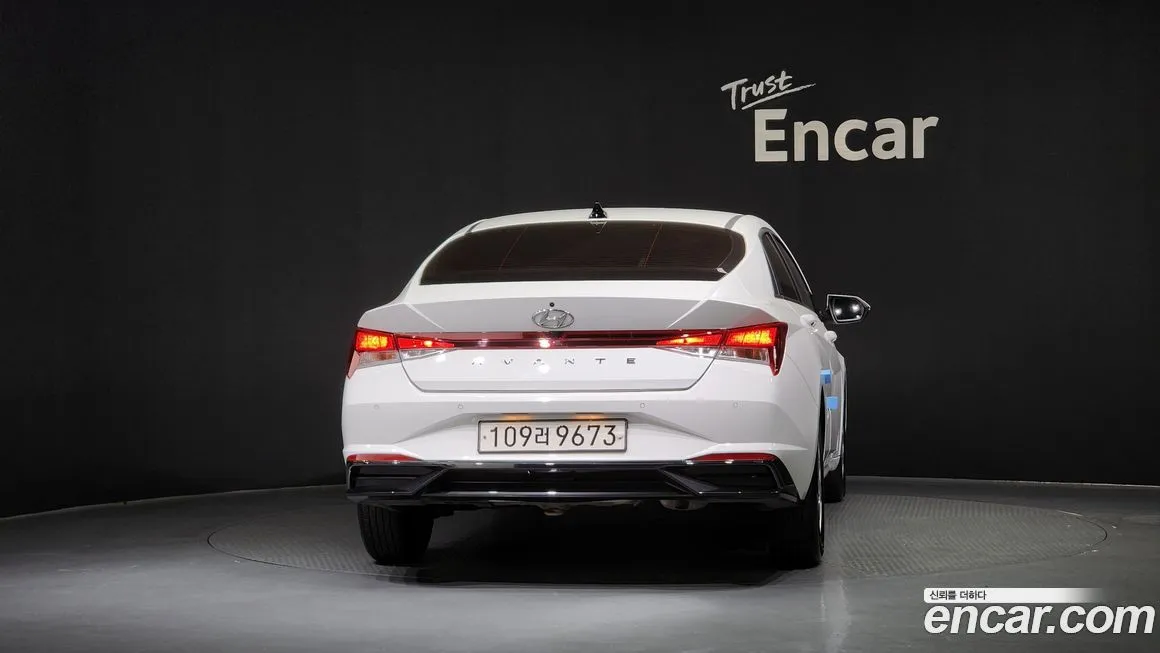 Hyundai AVANTE 2023 из KR, фото 3