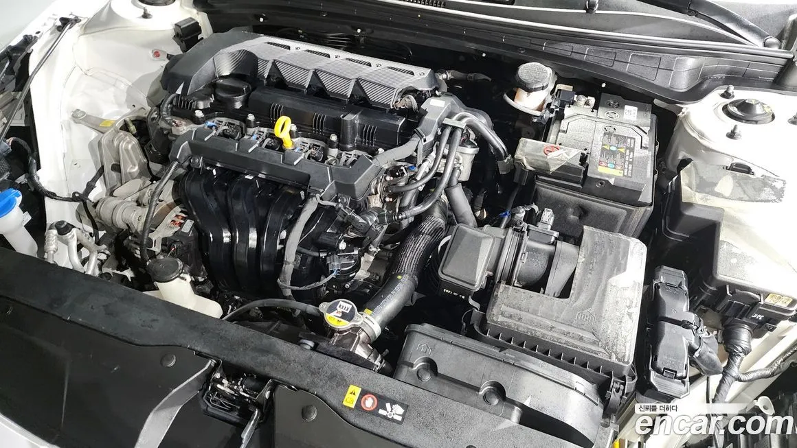 Hyundai AVANTE 2023 из KR, фото 7