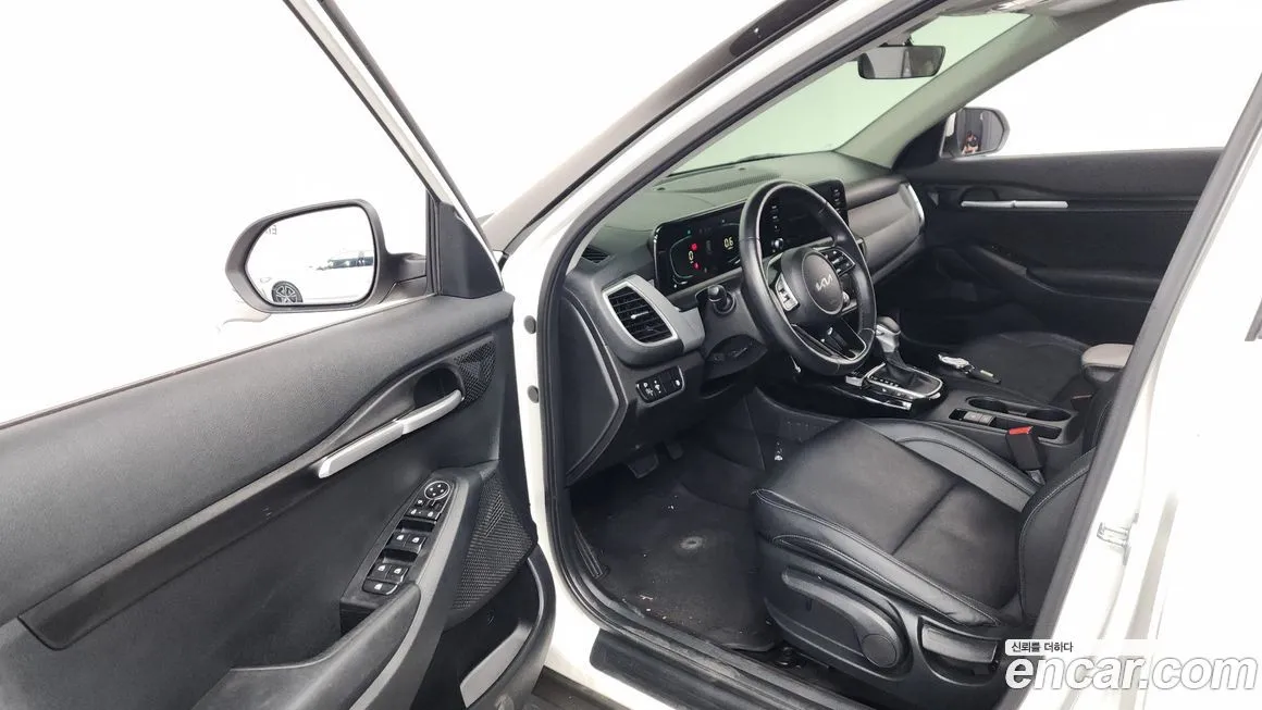 Kia Seltos 2023 из KR, фото 2
