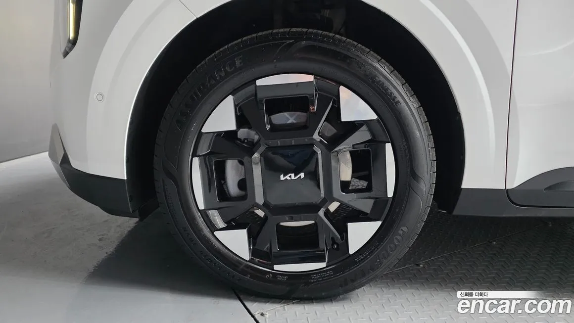Kia Carnival 2025 из KR, фото 4
