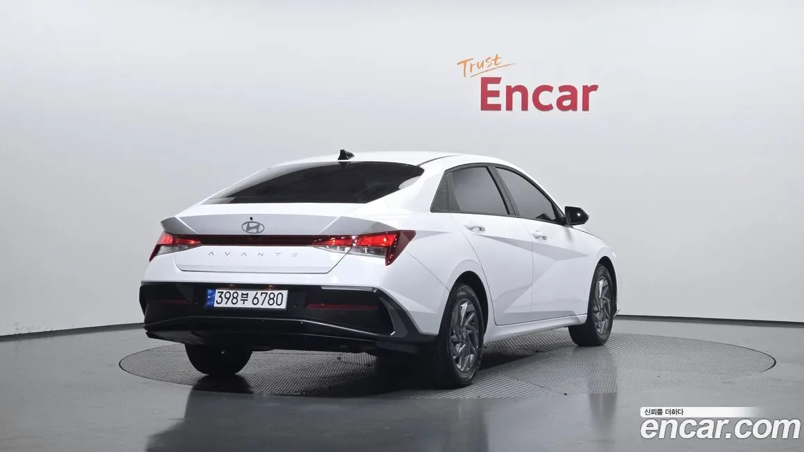 Hyundai AVANTE 2026 из KR, фото 2
