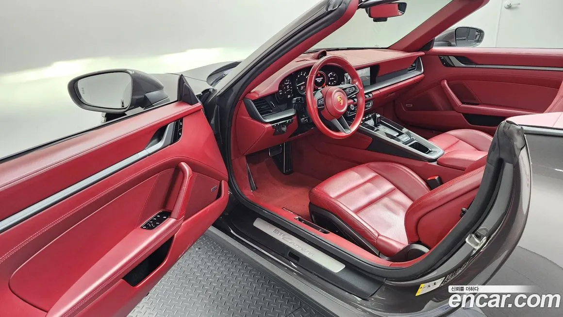 Porsche 911 2021 из KR, фото 4