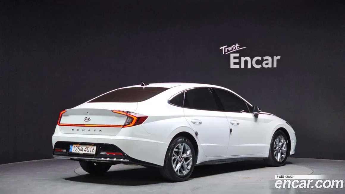 Hyundai Sonata 2022 из KR, фото 4