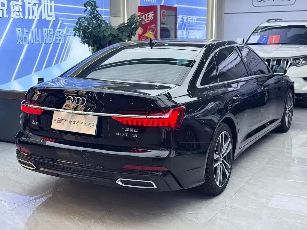 Audi A6L 2021 из CN, фото 8