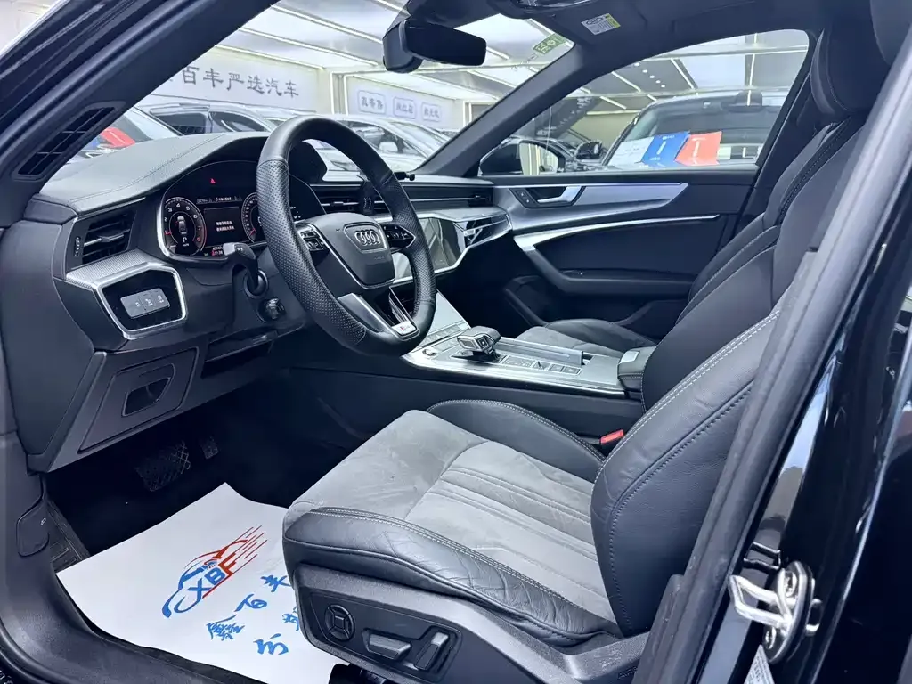 Audi A6L 2021 из CN, фото 4
