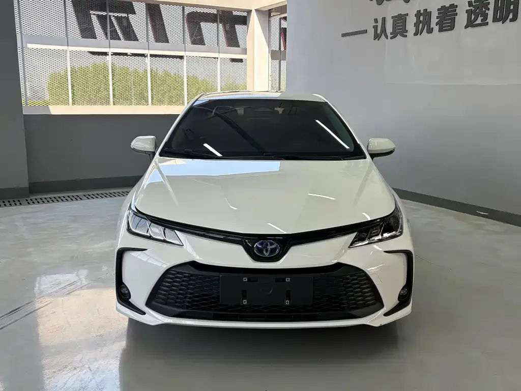 Toyota Corolla 2023 из CN, фото 6