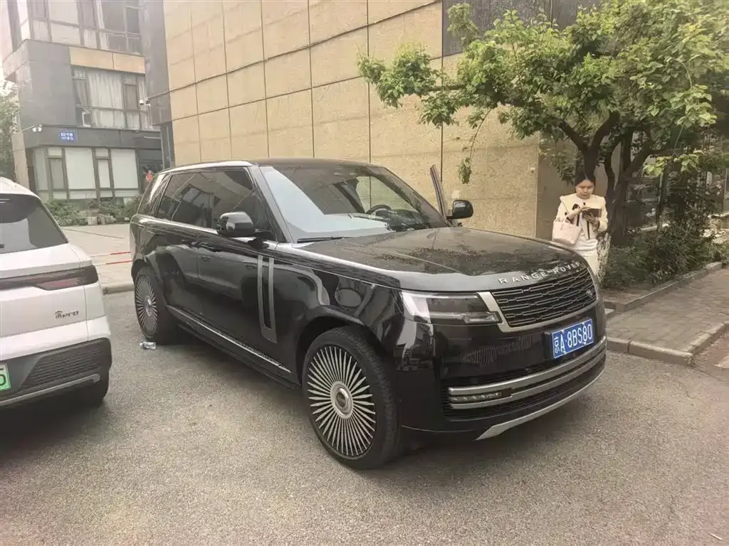 Land Rover Range Rover 2024 из CN, фото 1