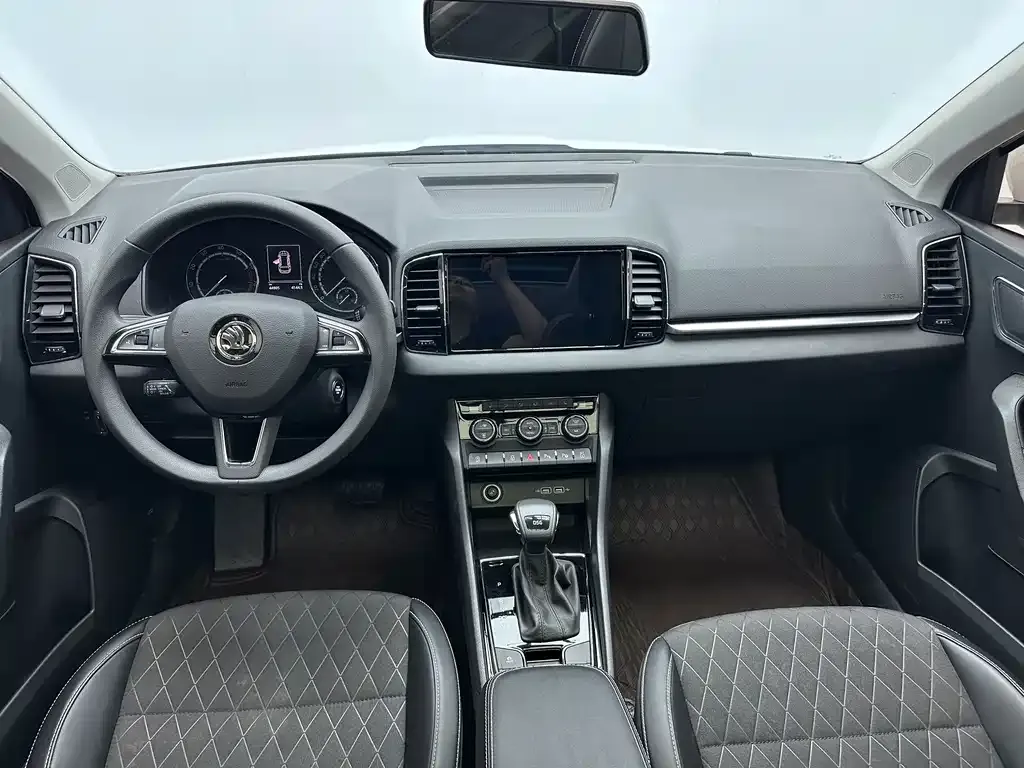 Skoda Karoq 2022 из CN, фото 6