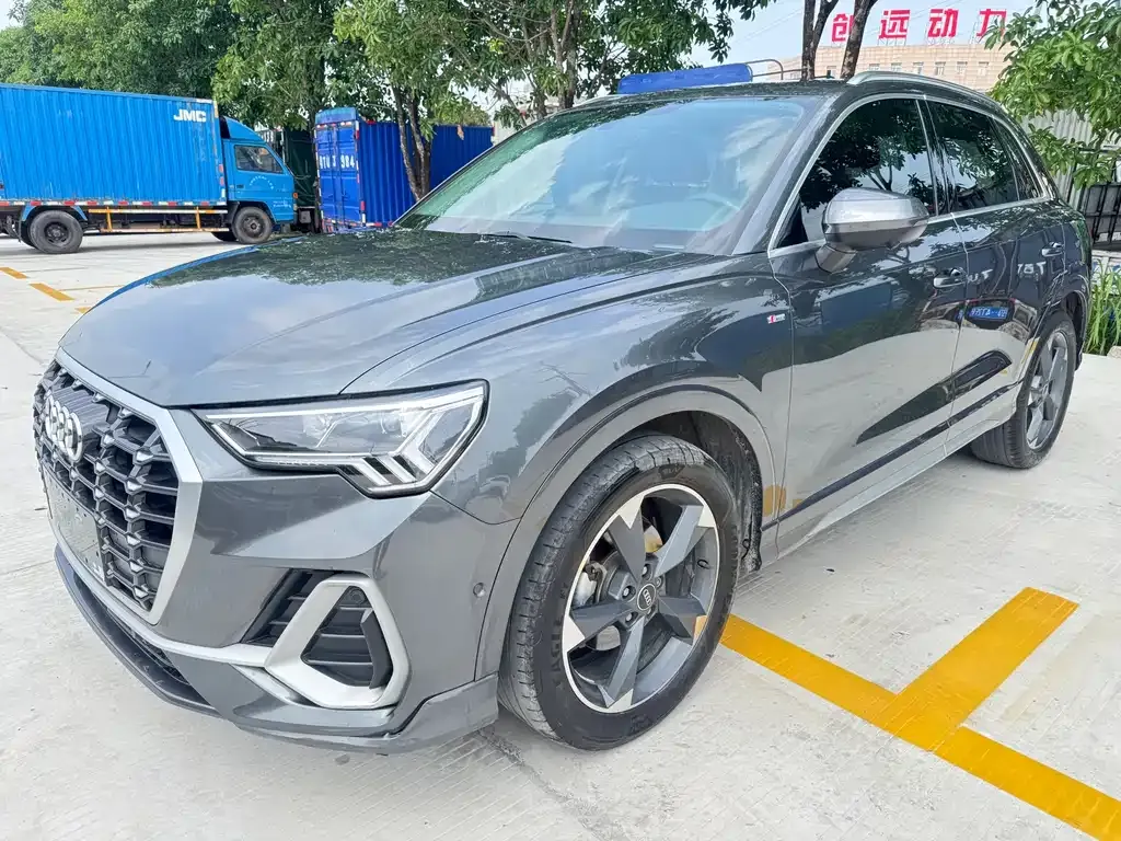 Audi Q3 2022 из CN, фото 1