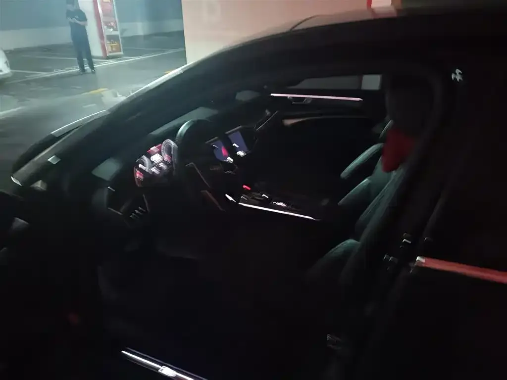 Audi A6L 2022 из CN, фото 3