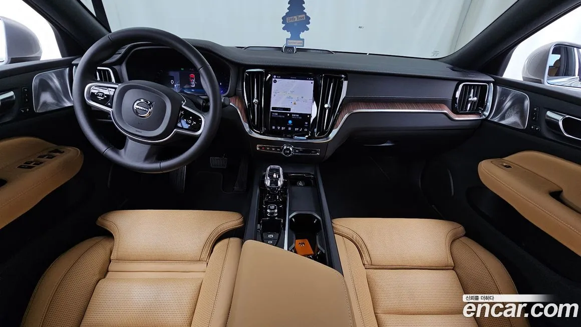 Volvo S60 2023 из KR, фото 8