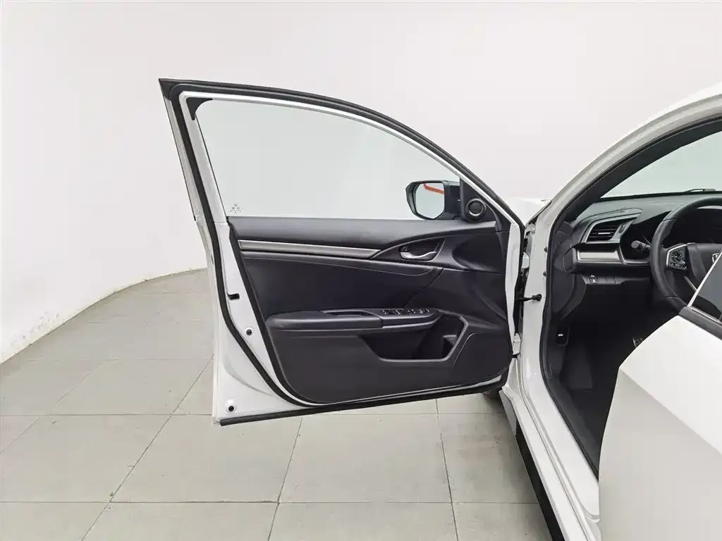 Honda Civic 2022 из CN, фото 7