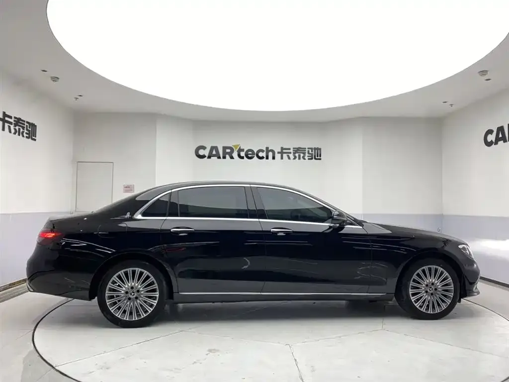 Mercedes-Benz E-Class 2023 из CN, фото 7