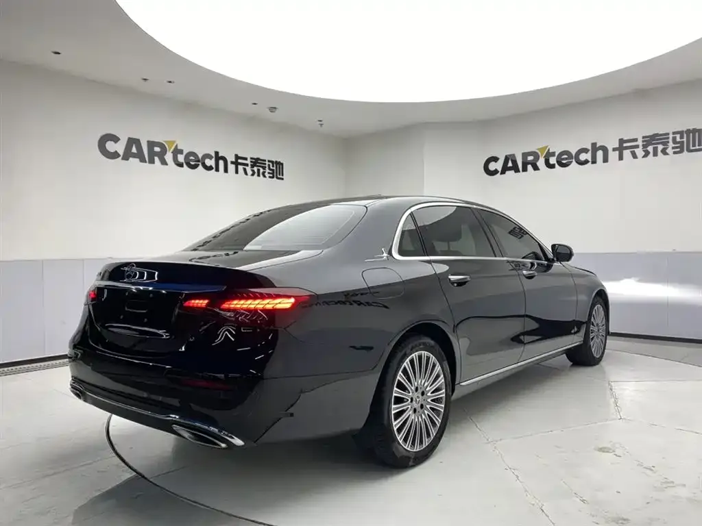 Mercedes-Benz E-Class 2023 из CN, фото 2