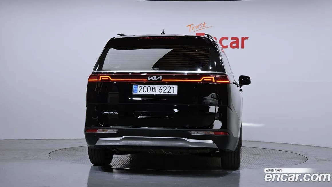 Kia Carnival 2023 из KR, фото 3