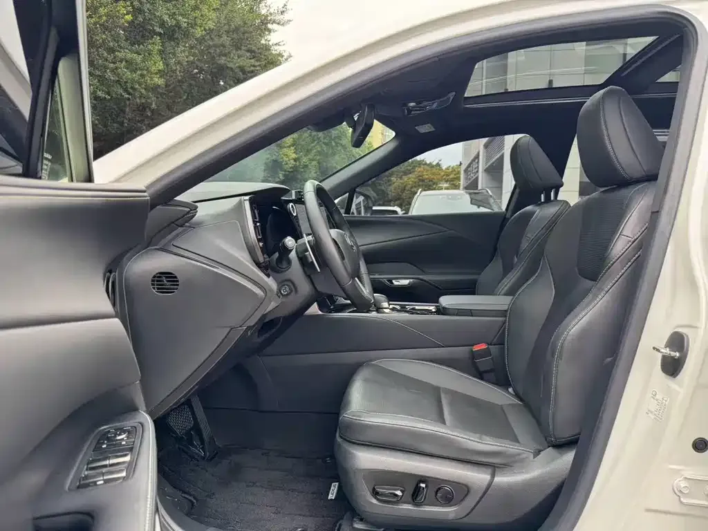 Lexus RX 2023 из CN, фото 4