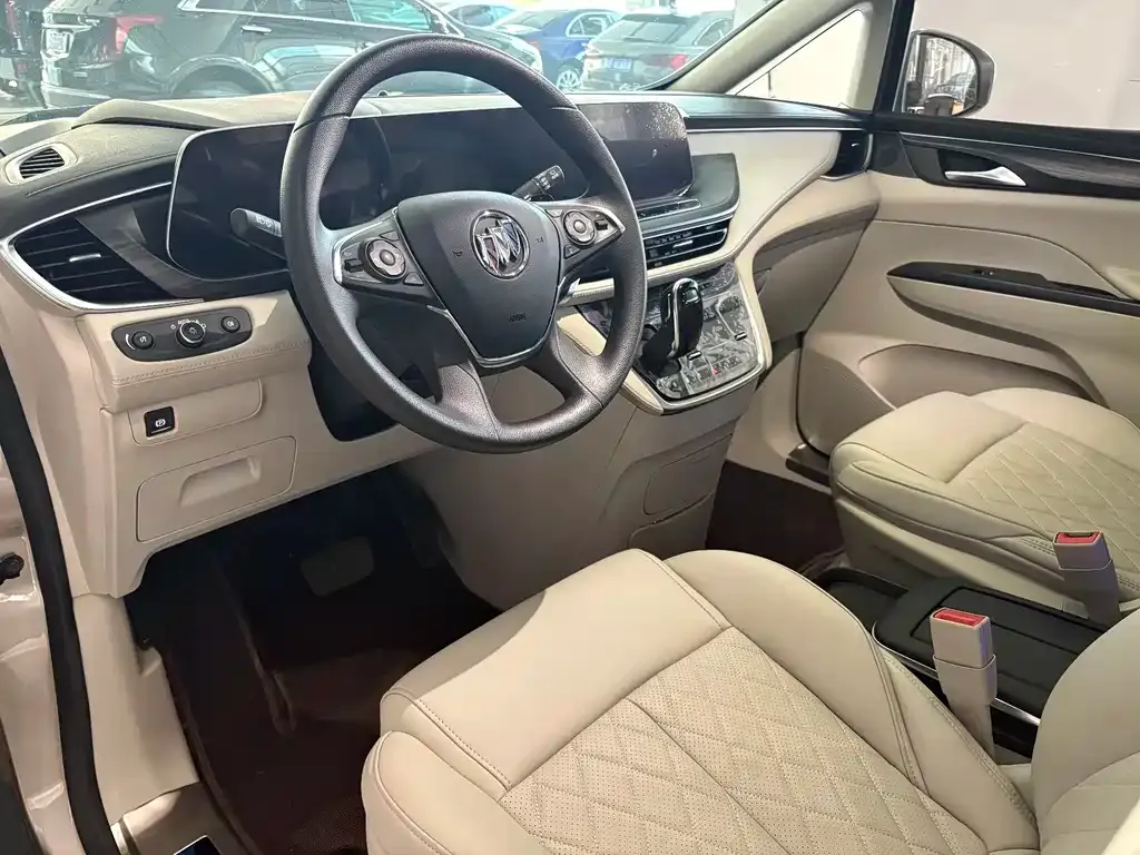 Buick GL8 2024 из CN, фото 7