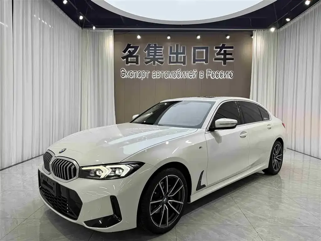 BMW 3 Series 2023 из CN, фото 1
