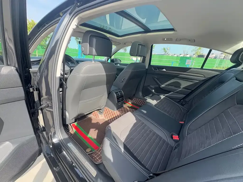 Volkswagen Magotan 2022 из CN, фото 5
