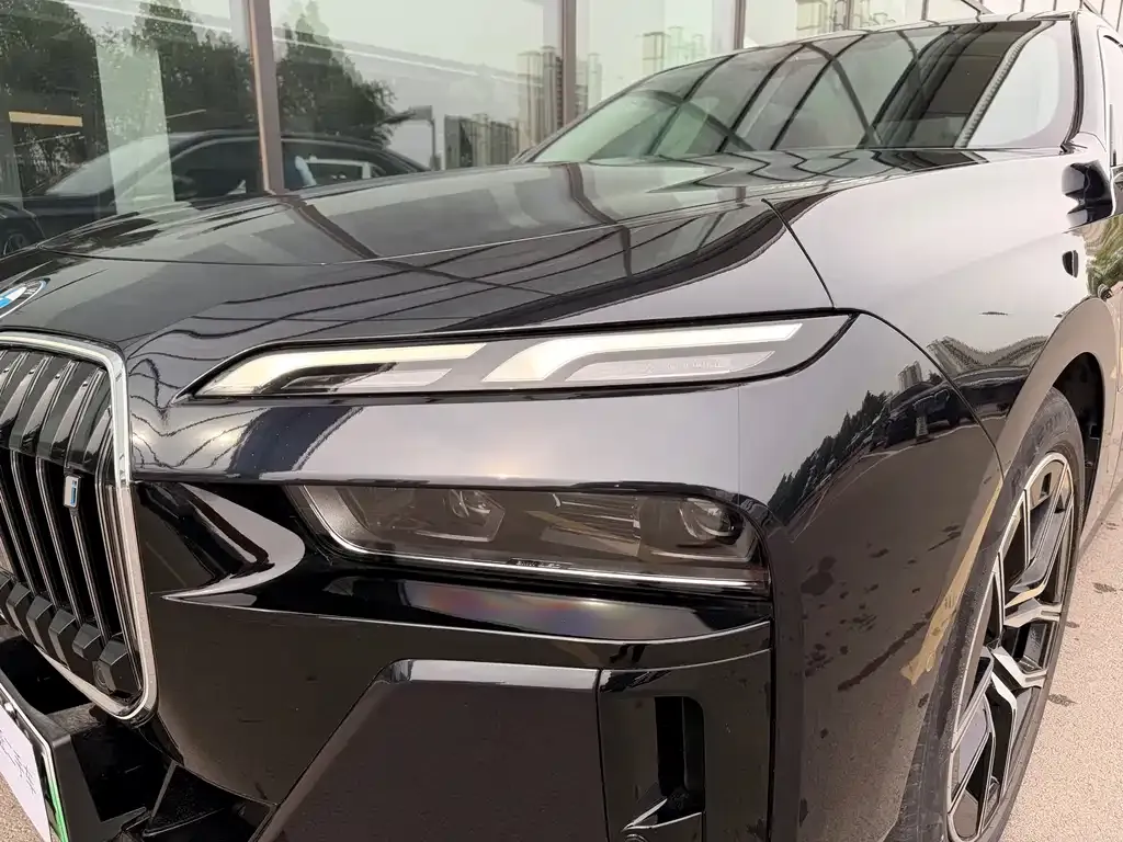 BMW i7 2024 из CN, фото 3