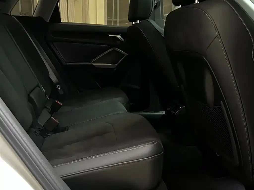 Audi Q3 2022 из CN, фото 3