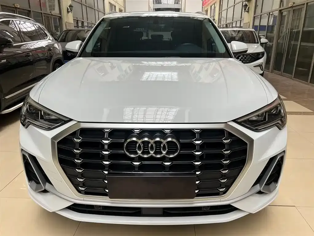 Audi Q3 2022 из CN, фото 8