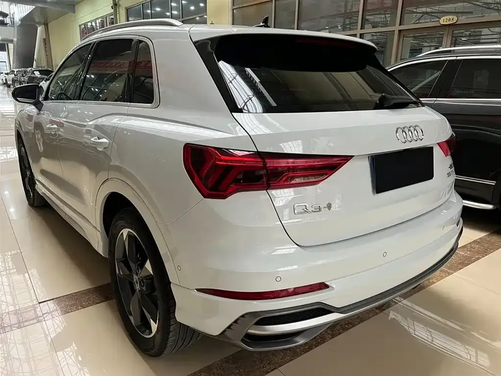 Audi Q3 2022 из CN, фото 5