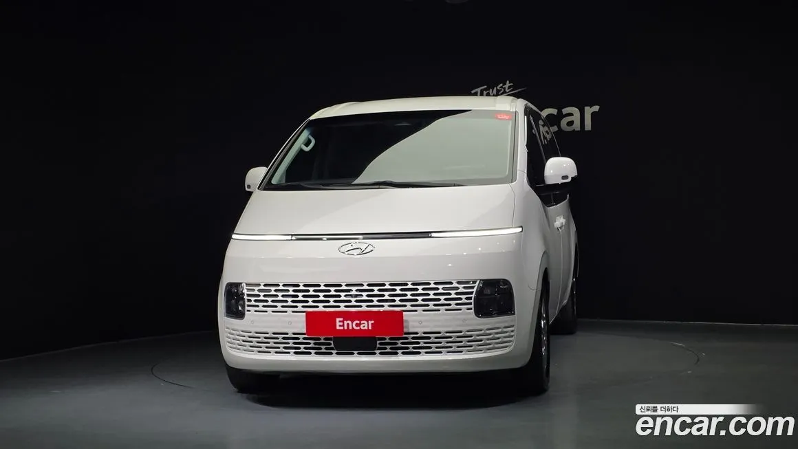 Hyundai Staria 2022 из KR, фото 3