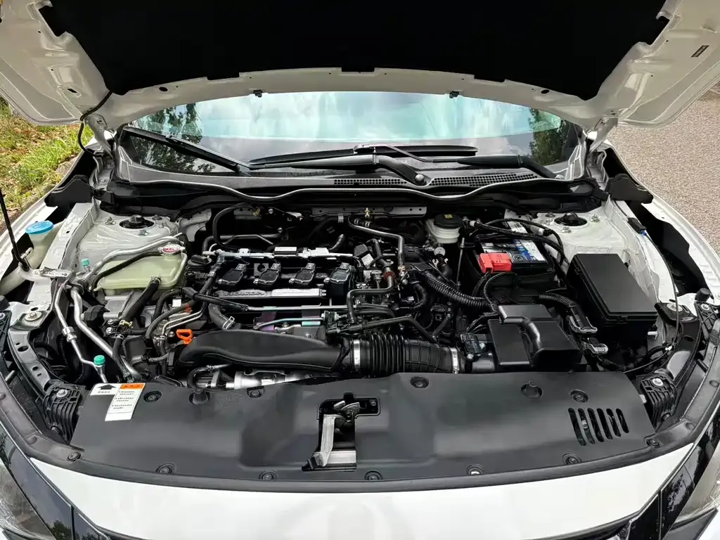 Honda Civic — фото 5